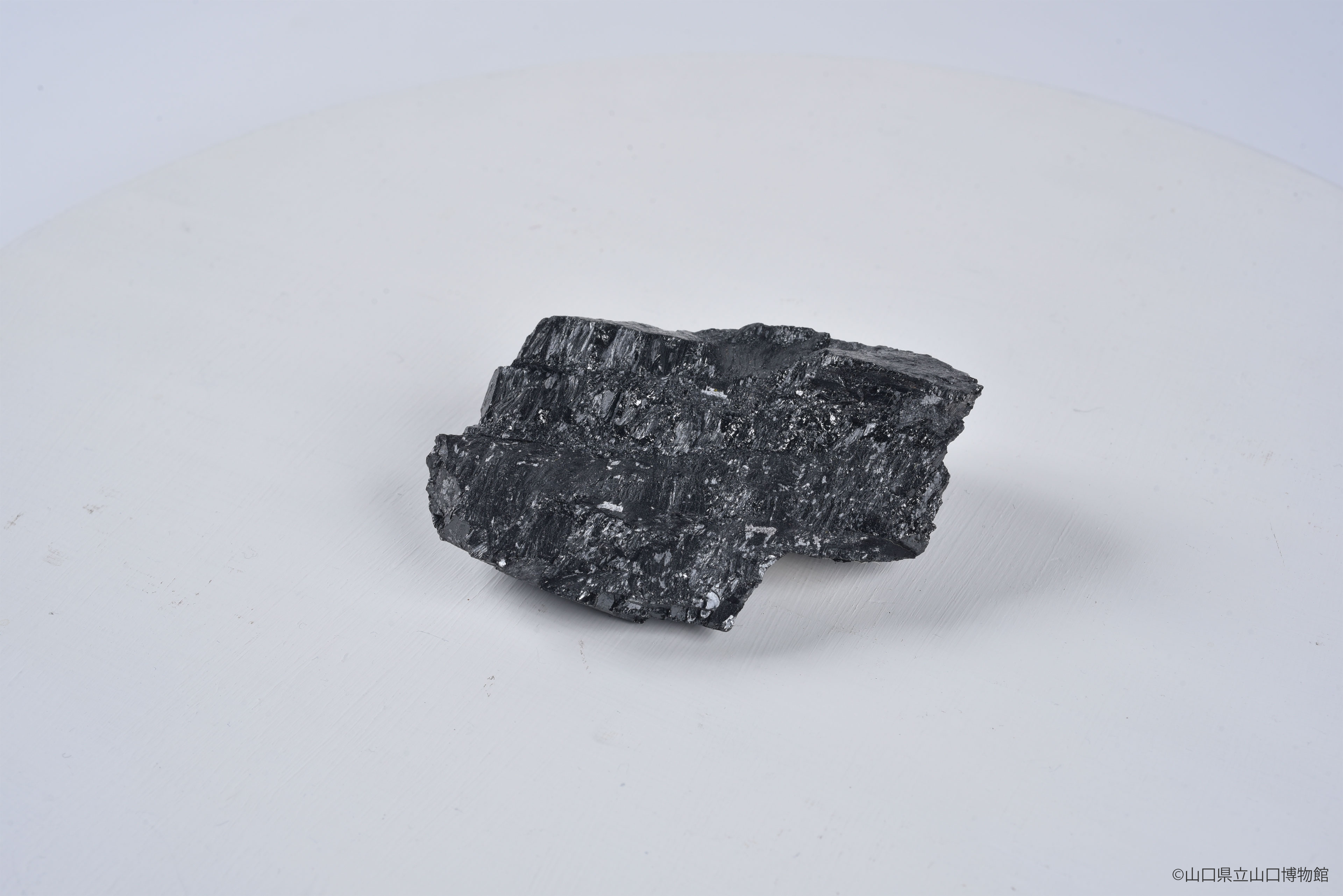 画像：石炭（無煙炭）