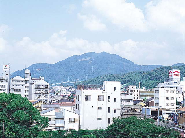画像：青野火山群  嶽山